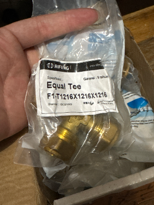 Tee Rifeng 1/2”